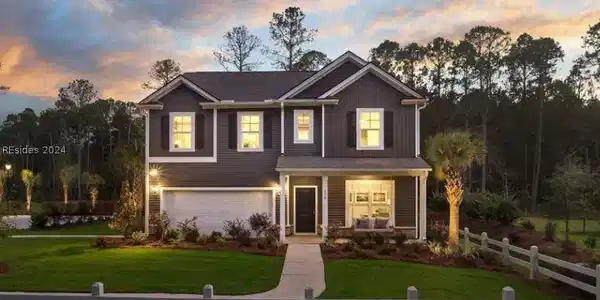 360 Raines Way