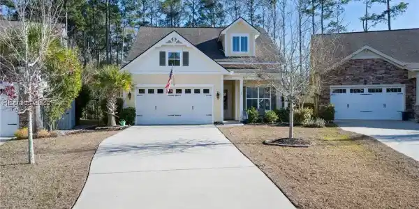 87 Fording Court