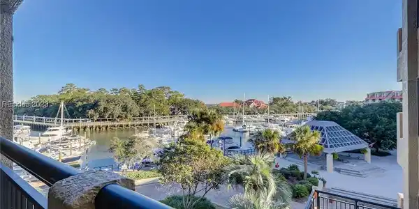9 Harbourside Lane
