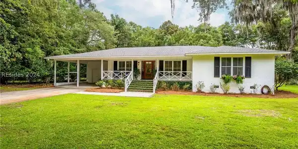 105 Fort Lyttleton Road