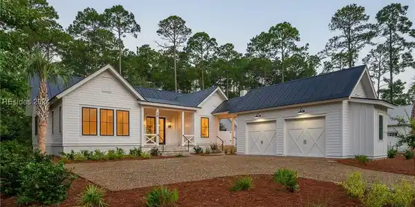 76 Hunting Lodge Road