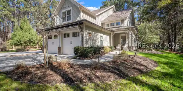 18 Pine Shadow Court
