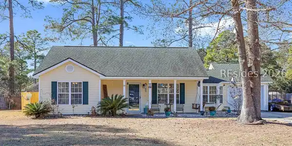 27 Pelican Circle