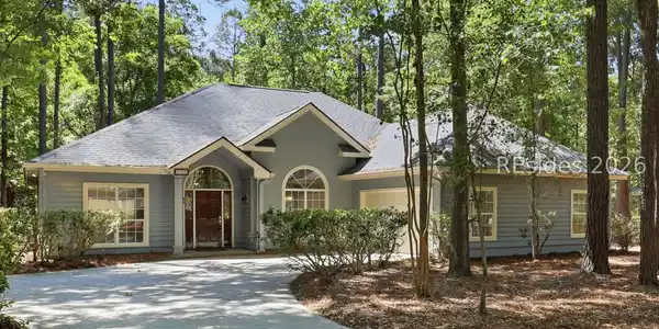 183 White Oaks Circle