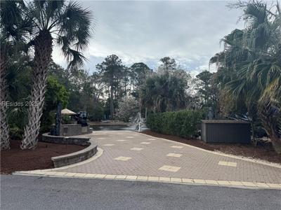 133 Arrow Rd #345