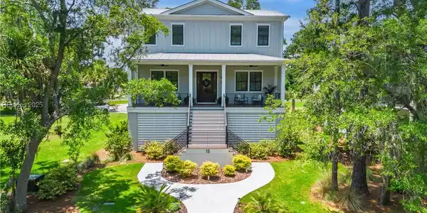 15 Percheron Lane