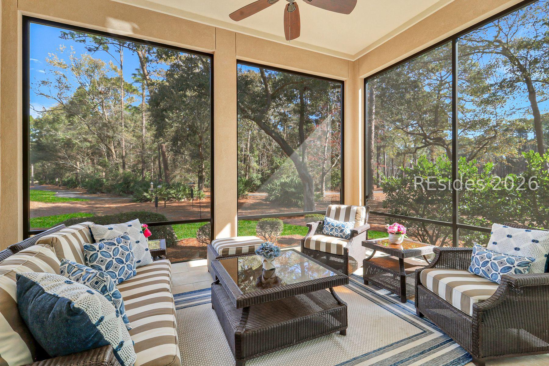 Image 4: Screened Lanai Porch