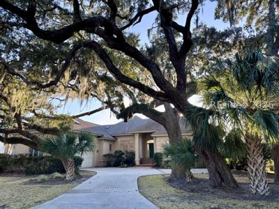 38 Spartina Point
