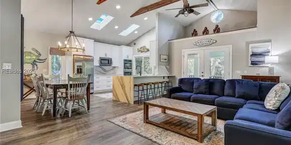 1 Bayberry Lane