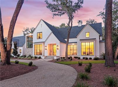 2 Kittansett Court