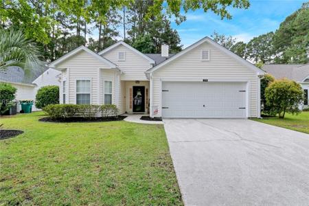 239 Hitching Post Crescent