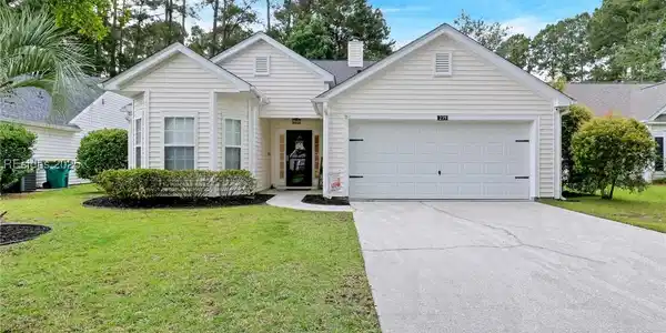 239 Hitching Post Crescent