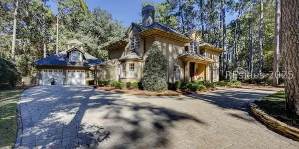 7 Ivory Gull Place
