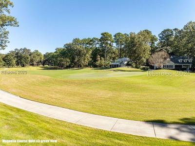 51 Winding Oak Drive