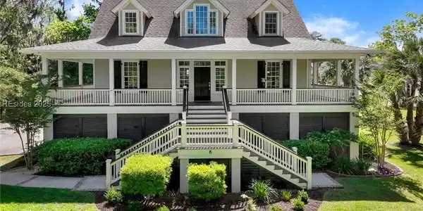 8 Stillwater Lane