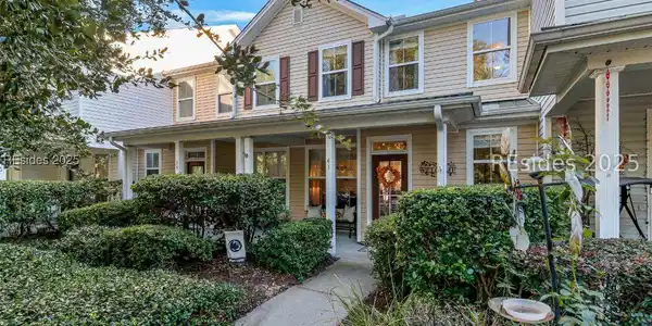 41 8th Avenue