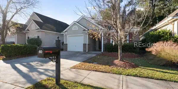 40 Gables Lane