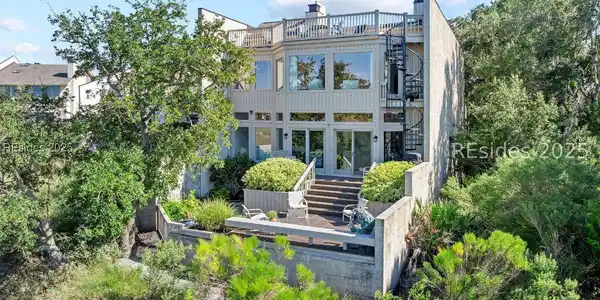 45 Oyster Landing Lane