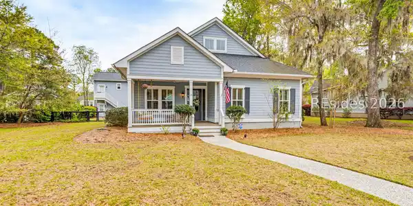 15 Carter Oaks Drive