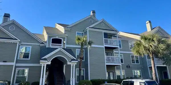 100 Kensington Boulevard