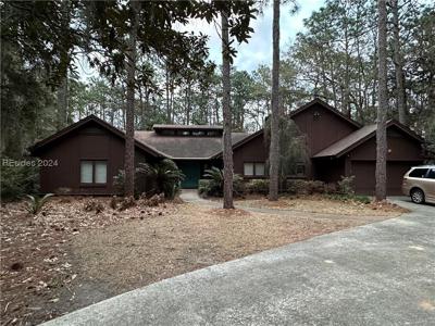 13 Raintree Lane