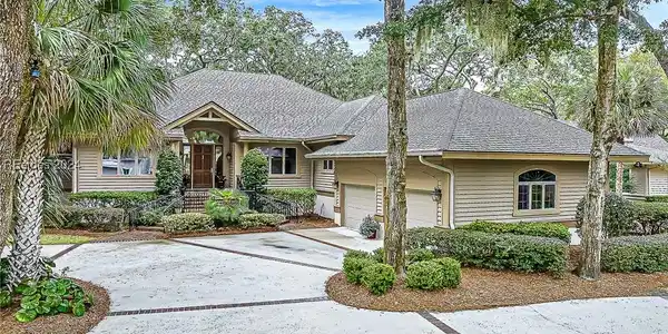 32 Red Oak Road
