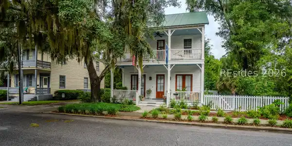 808 Charles Street