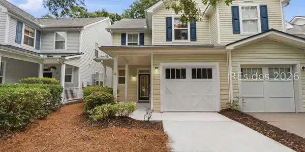 12 Sugar Maple Street