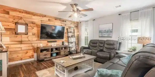 21 Pine Forest Drive