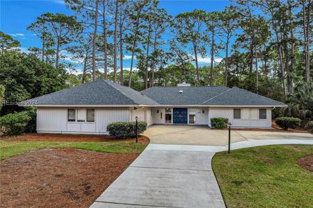 10 Towhee Road