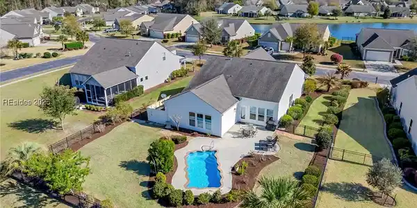 57 Bainbridge Way