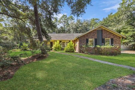 1 Pickens Street