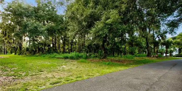 45 Freeport Drive