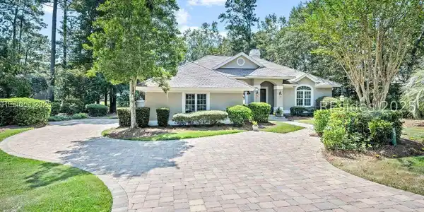 32 Richfield Way