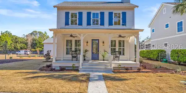 448 Commons Circle