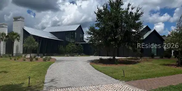 302 Davies Road
