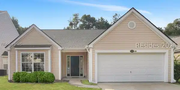 225 Stoney Crossing