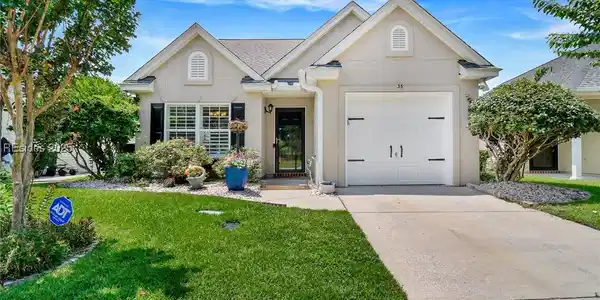 35 Pinecrest Way