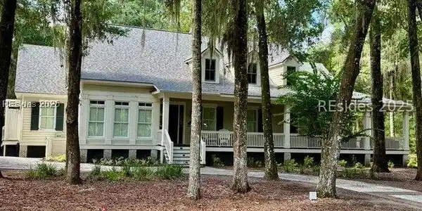 22 Freeport Drive