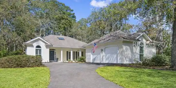 10 Canebrake Lane