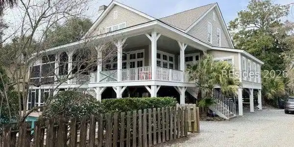 22 Carters Manor