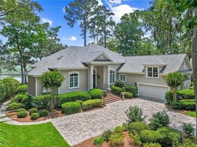 71 Peninsula Drive