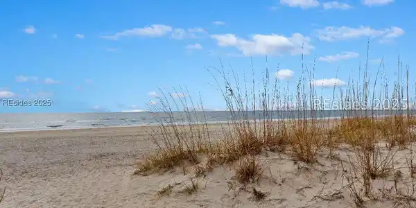 11 S Forest Beach Drive