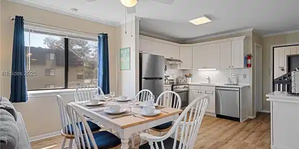 40 Folly Field Road