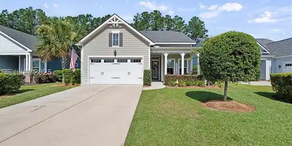 351 Castaway Drive