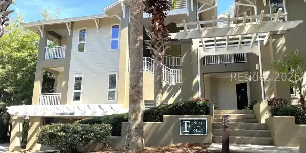 89 Ocean Lane
