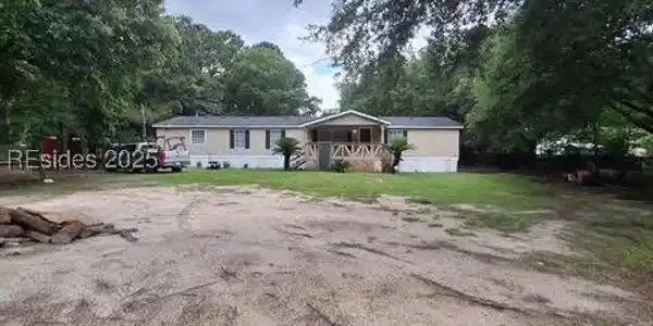 85 Delaney Circle