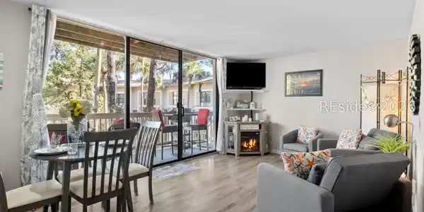 42 S Forest Beach Drive