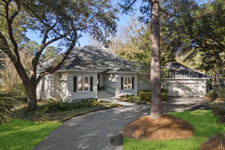 80 Peninsula Drive