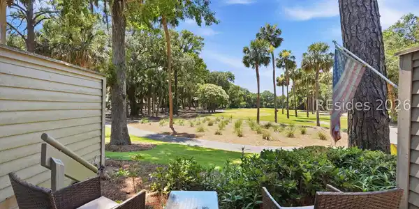 Image 2: Golf Course View Image 2: Golf Course View